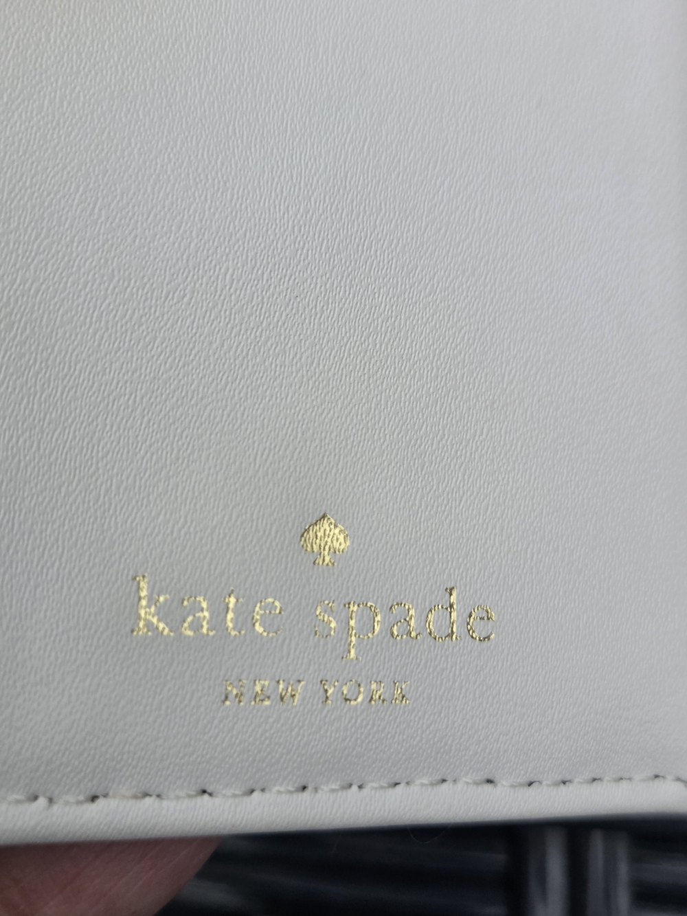 Kate Spade New York Grove Street Tellie Embossed Leather Wallet Black/Cement 067 - Picture 5 of 11